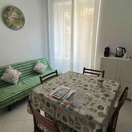 Andromeda 1 C * Genova